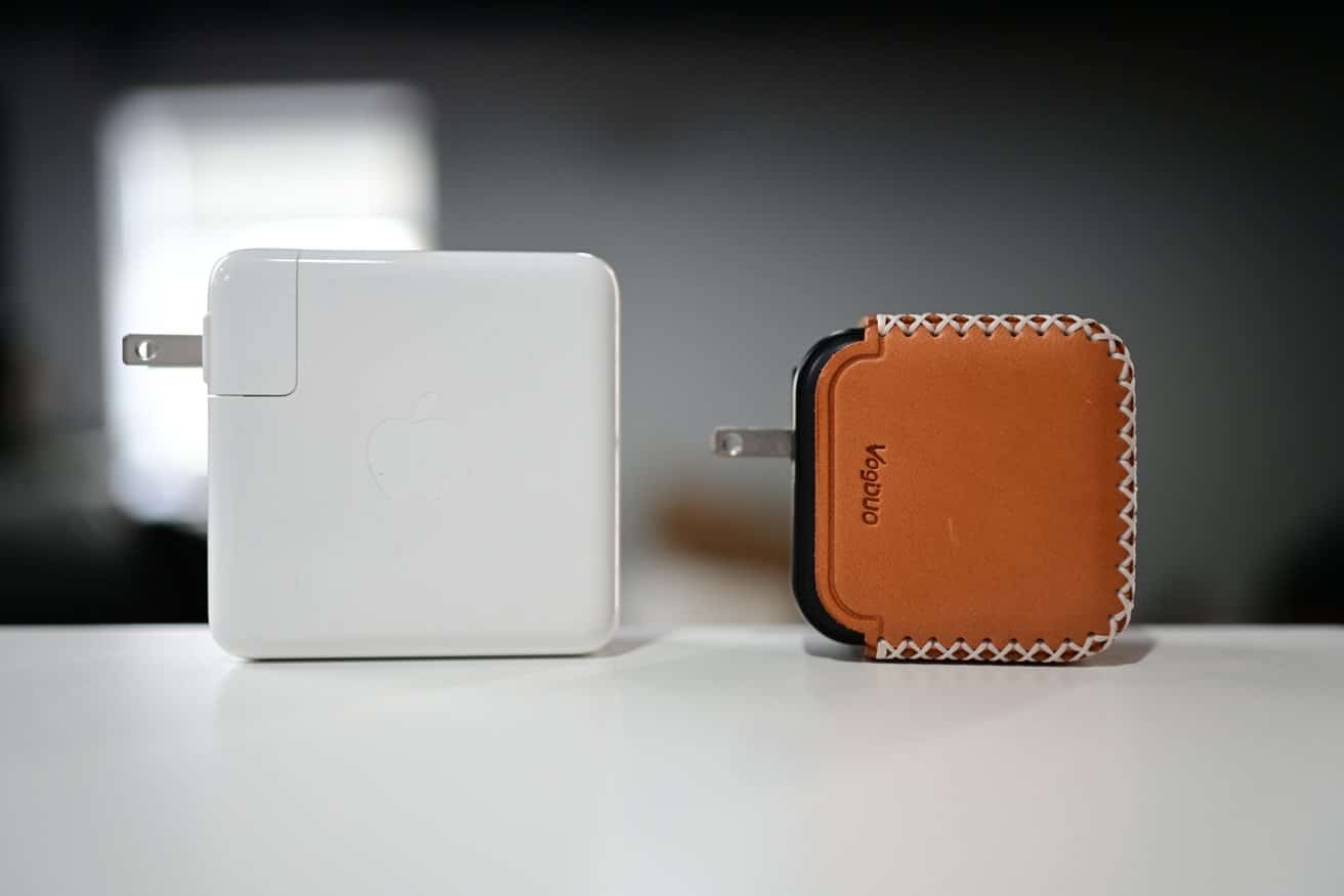 El cargador USB-C de 96 W de Apple frente al VogDUO